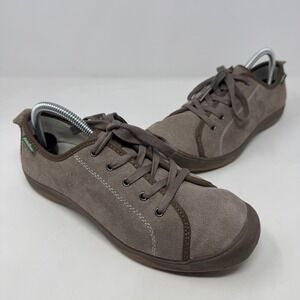 Eddie Bauer Henderson Pine Casual Shoes Sneakers Comfort Beige Suede‎ Women's 9
